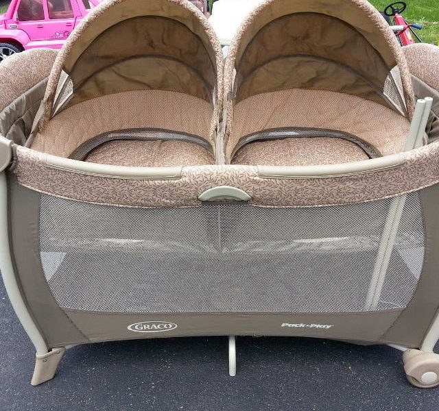 Best Bassinet For Twins