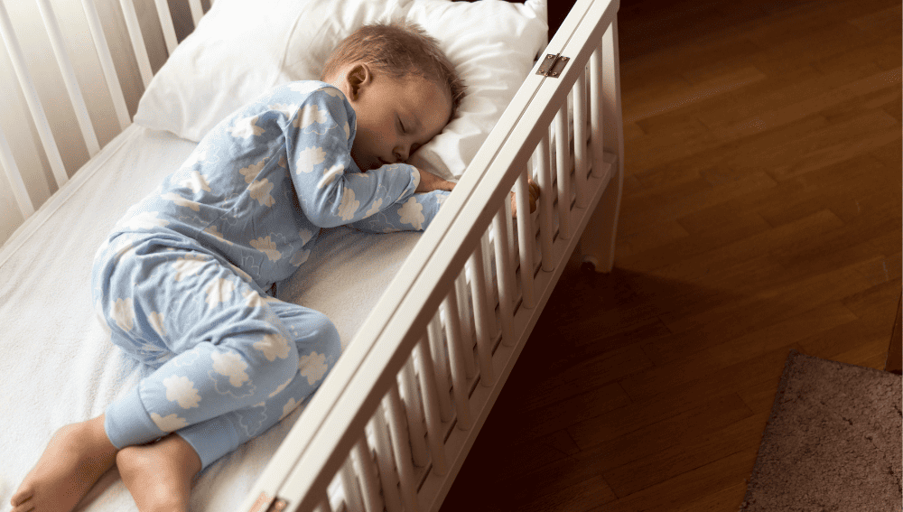 How Long a Baby Can Stay in a Mini Crib