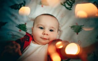 Why Do Babies Stare At Light