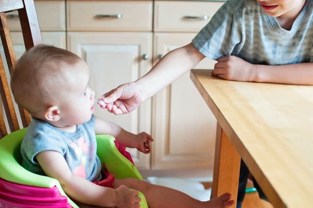 How To Teach Baby To Chew