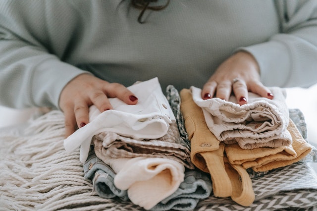 Chewing On Clothes Symptom