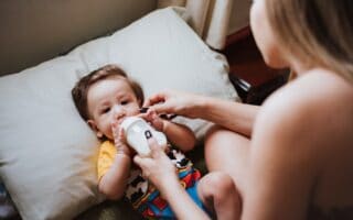 tips for bottlefeeding
