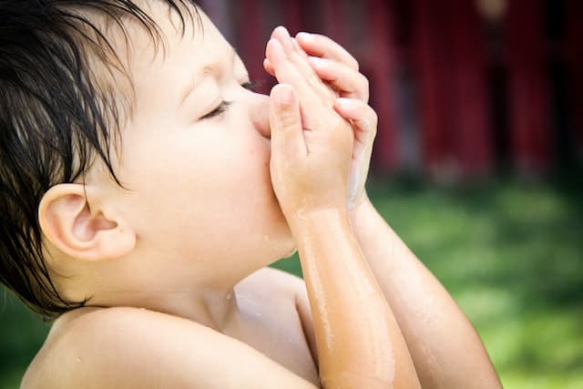 Recognizing Overheating and Heat Rash in Babies