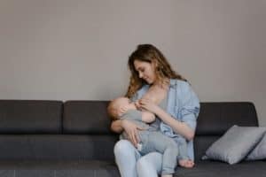Why Can't I Lose Weight While Breastfeeding