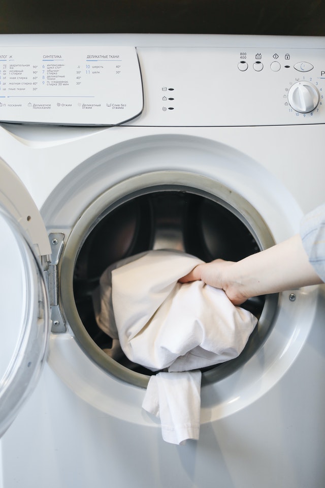 Can You Put Fabric Softener In The Bleach Dispenser