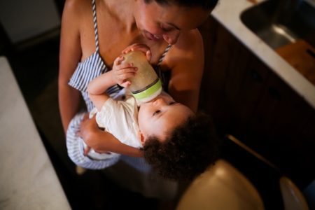 Pros And Cons Of Mixing Breastmilk And Formula