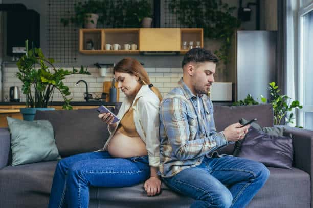I Am Pregnant and My Boyfriend Is Pushing Me Away