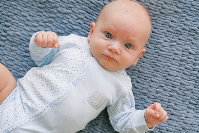 Normal Eye Movements in Babies