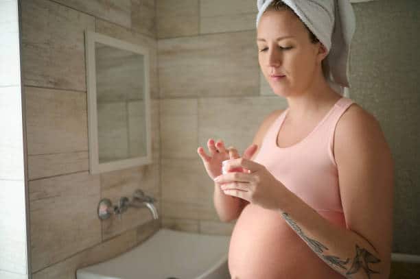 Hot Showers During First Trimester of Pregnancy
