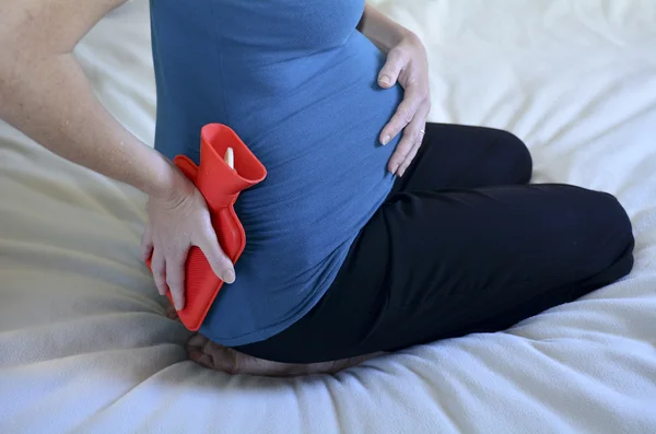 How to Safely Crack Your Back While Pregnant