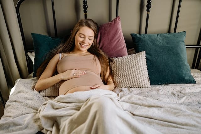 Understanding the Role of Sleeping Position in Pregnancy